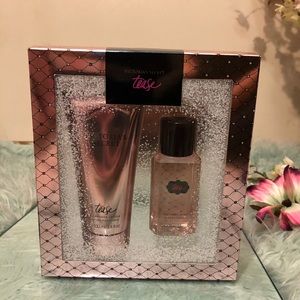 Victoria’s Secret Tease  gift set (offer now)